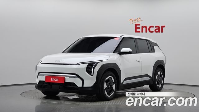 Kia EV3 Long Range 2WD AIr - фото 0