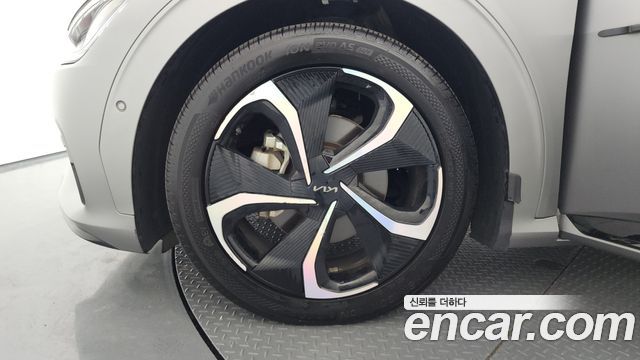 Kia EV6 Long Range 4WD GT Line - фото 4