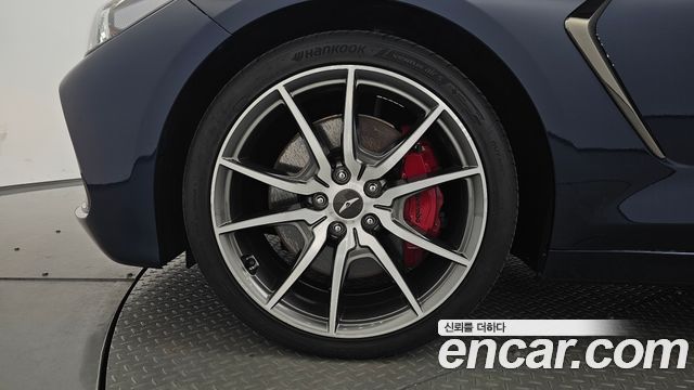 Genesis G70 3.3T Sport Supreme - фото 3