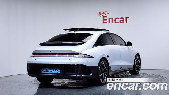 Hyundai Ioniq6 Long Range Exclusive + - фото 1