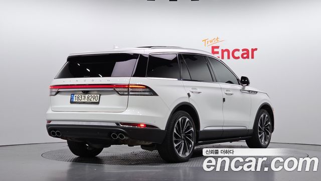 Lincoln Aviator 2-го поколения 3.0 Reserve AWD - фото 1