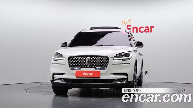 Lincoln Aviator 2-го поколения 3.0 Reserve AWD - фото 2