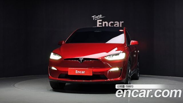 Tesla Model X AWD - фото 2