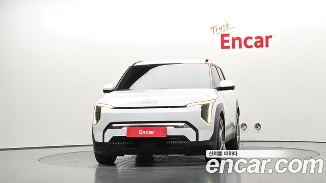 Kia EV3 Long Range 2WD Earth - фото 2