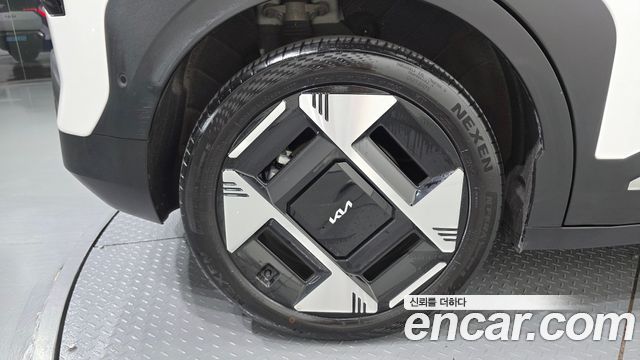 Kia EV3 Long Range 2WD Earth - фото 4