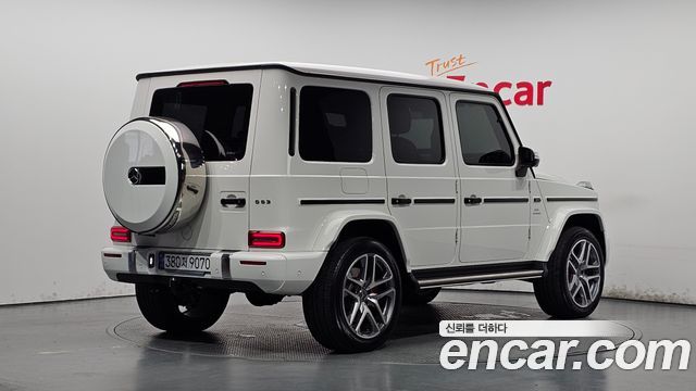 Mercedes-Benz G-Class AMG G63 - фото 0