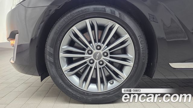 Genesis EQ900 3.3 T-GDI Luxury - фото 4
