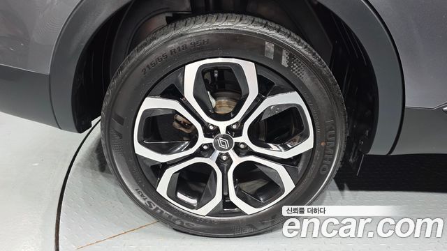 Renault Samsung Arkana 1.6 E-TECH Iconic - фото 3