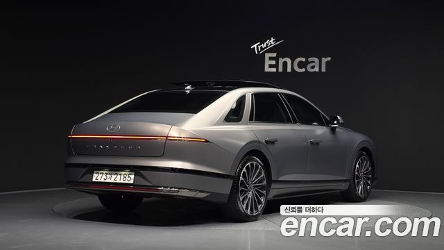 Hyundai Grandeur GN7 2,5 Gasoline 2WD Calligraphy - фото 1