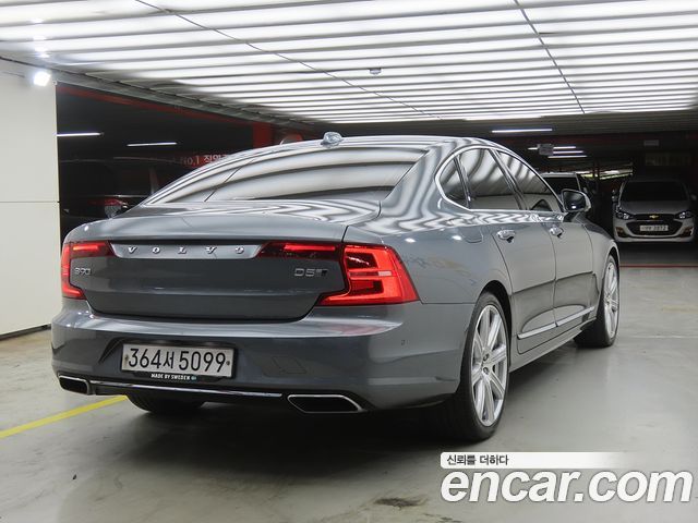 Volvo S90 D5 AWD Inscription - фото 3