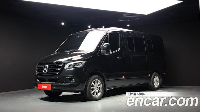 Mercedes-Benz Sprinter 3.0 Diesel W907 - фото 0