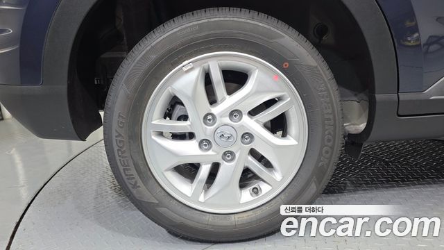 Hyundai Venue 1,6 Premium - фото 4