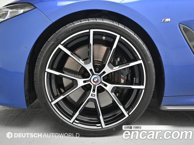 BMW 8 Series G15 M850i xDrive Coupe First Edition - фото 4