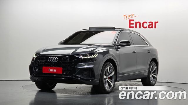 Audi Q8 50 TDI Quattro Premium - фото 0