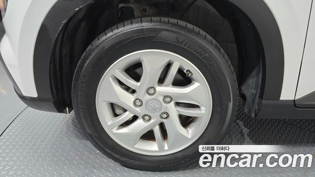 Hyundai Venue 1.6 Modern - фото 3