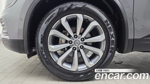 Renault Samsung QM6 New 2.0 LPe RE 2WD - фото 4