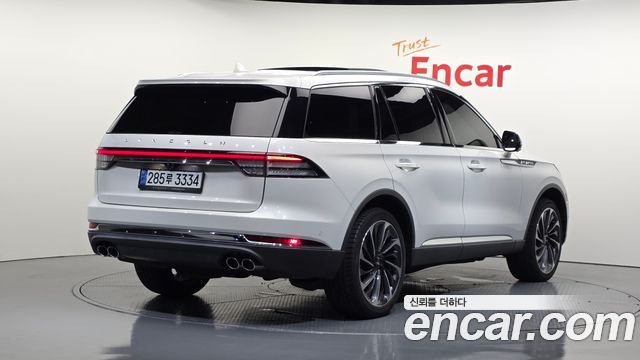 Lincoln Aviator 2-го поколения 3.0 Reserve AWD - фото 1