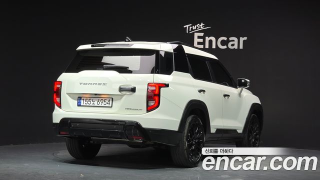 SsangYong Torres Gasoline 1.5 2WD Black Edition - фото 0