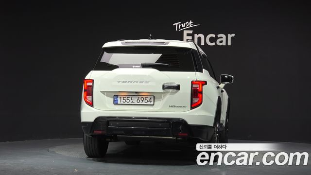 SsangYong Torres Gasoline 1.5 2WD Black Edition - фото 2