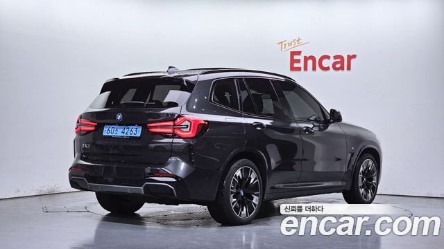 BMW iX3 M Sports - фото 0