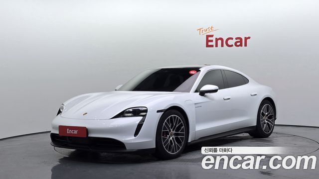 Porsche Taycan 4S - фото 0