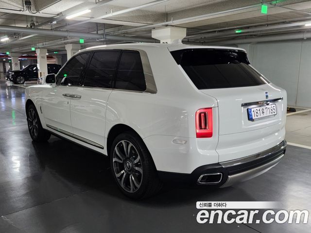 Rolls-Royce Cullinan 6.7 V12 - фото 3