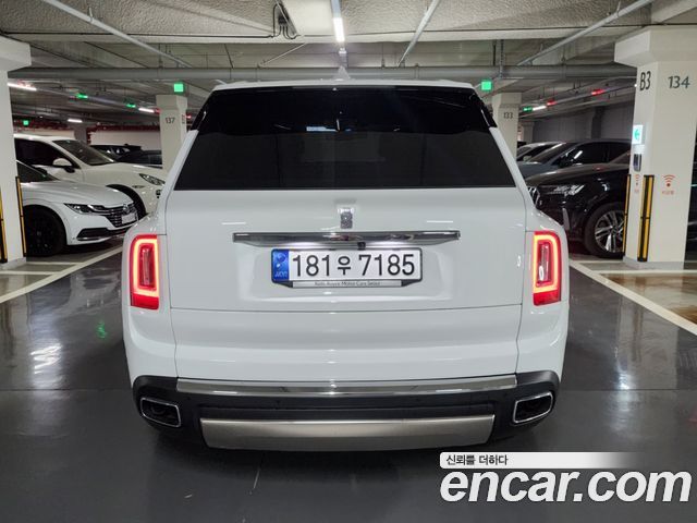 Rolls-Royce Cullinan 6.7 V12 - фото 4