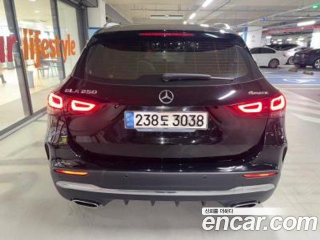 Mercedes-Benz GLA-Class H247 GLA250 4MATIC - фото 3