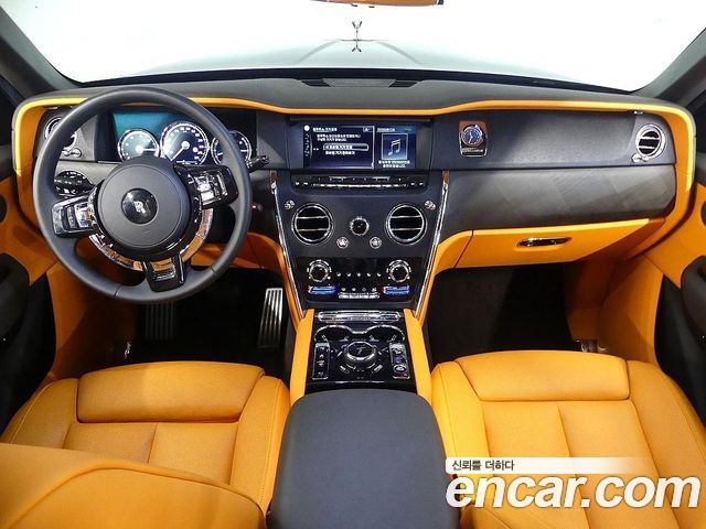 Rolls-Royce Cullinan 6.7 V12 - фото 3