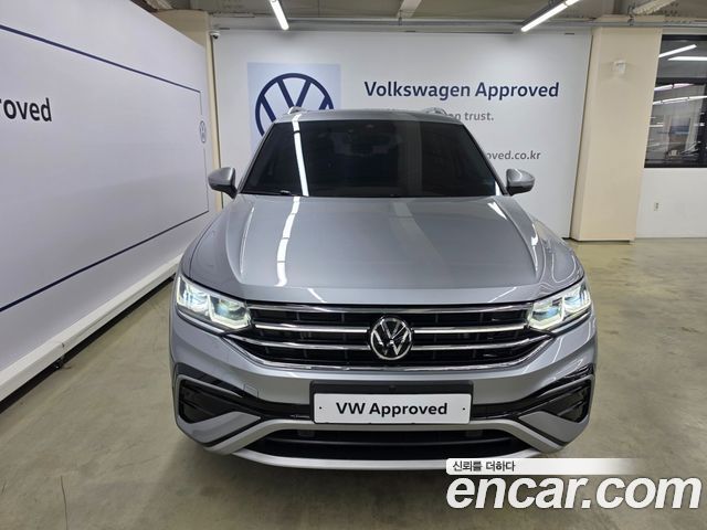 Volkswagen Tiguan Allspace 2.0 TSI Prestige - фото 2