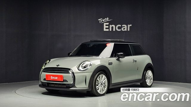 Mini Cooper Classic Plus 3rd - фото 0