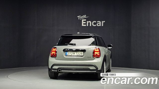 Mini Cooper Classic Plus 3rd - фото 3