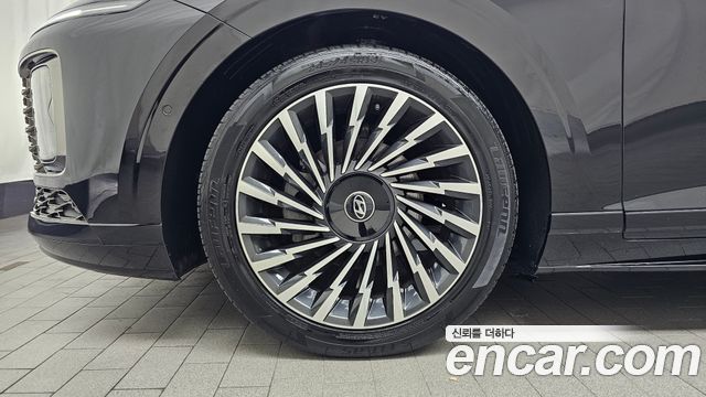 Hyundai Grandeur GN7, гибрид Calligraphy - фото 3