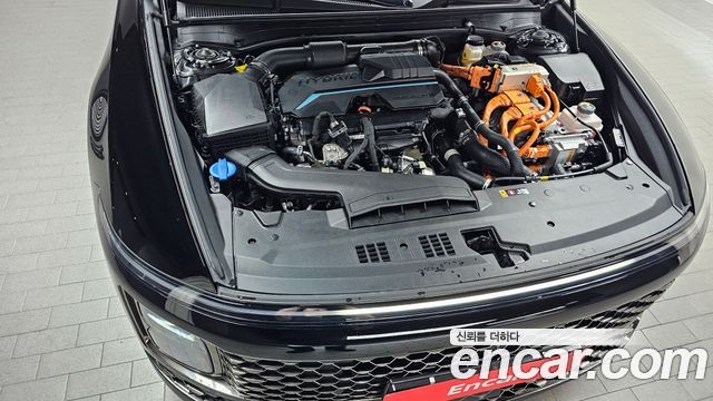 Hyundai Grandeur GN7, гибрид Calligraphy - фото 4
