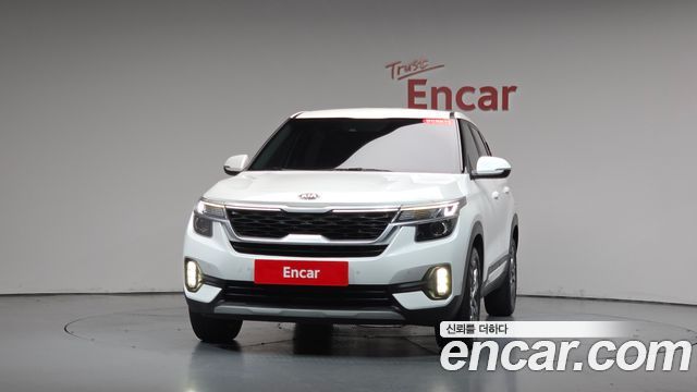 Kia Seltos Diesel 1.6 2WD Prestige - фото 1