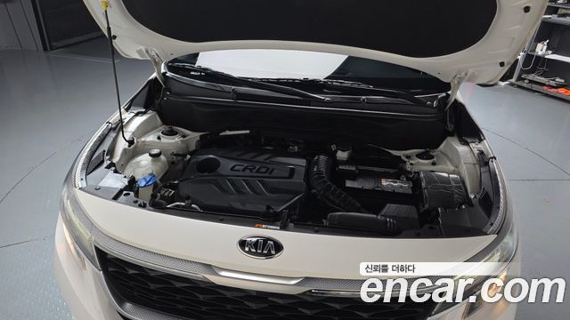 Kia Seltos Diesel 1.6 2WD Prestige - фото 4