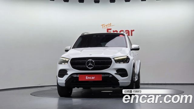 Mercedes-Benz GLE-Class W167 GLE300d 4MATIC - фото 2