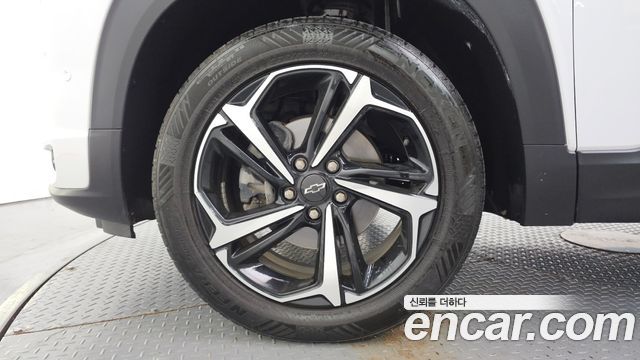 Chevrolet (GM Daewoo) Trailblazer 1.3 Turbo 4WD RS - фото 4