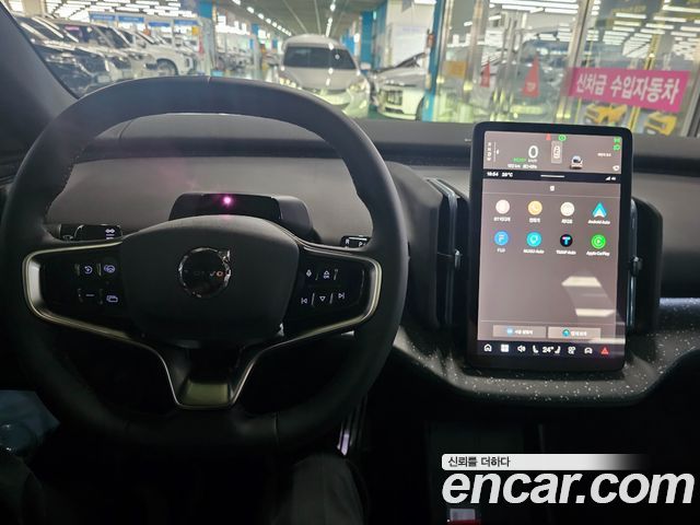 Volvo EX30 Ultra - фото 2