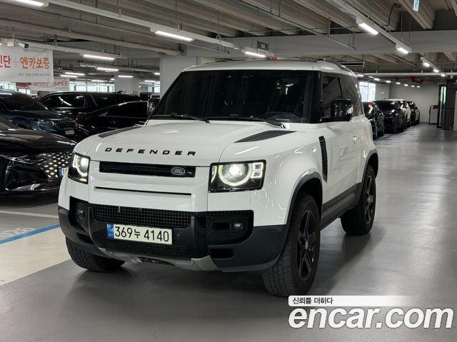 Land Rover Defender L663 90 D250 SE - фото 1