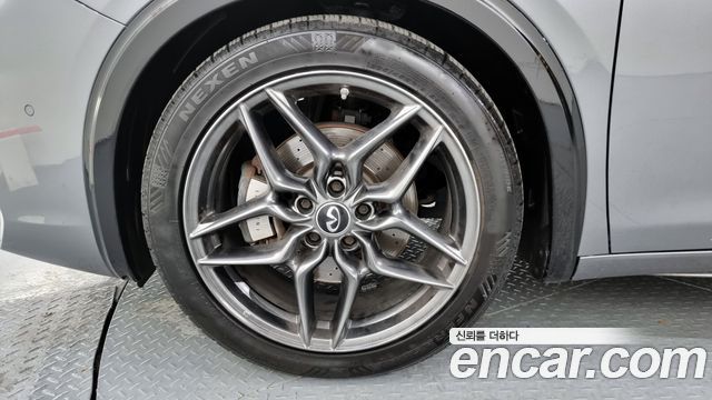 Infiniti Q30 2.0 Sport Essential - фото 4