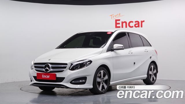 Mercedes-Benz B-Class W246 B220 - фото 0