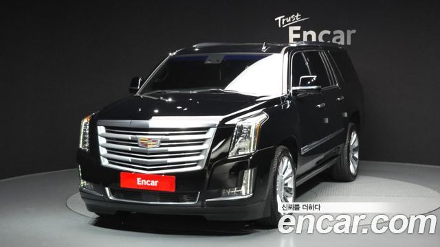 Cadillac Escalade 6.2 ESV 4th - фото 0