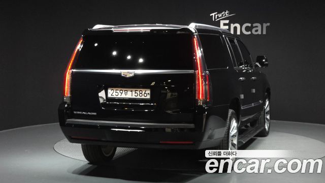 Cadillac Escalade 6.2 ESV 4th - фото 1