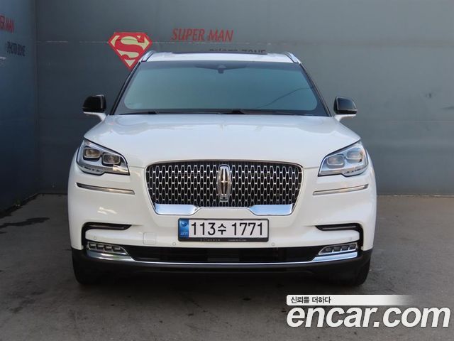 Lincoln Aviator 2-го поколения 3.0 Reserve AWD - фото 1
