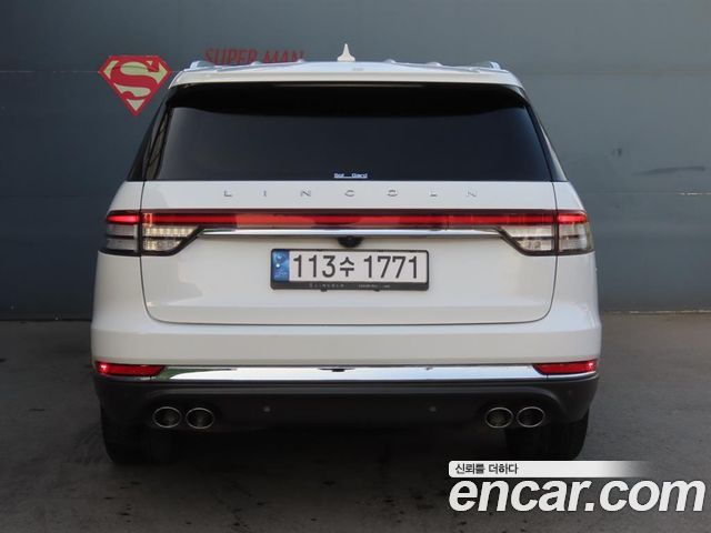 Lincoln Aviator 2-го поколения 3.0 Reserve AWD - фото 3