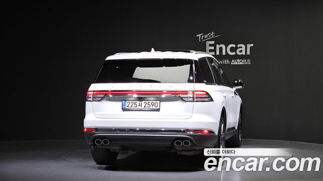 Lincoln Aviator 2-го поколения 3.0 Reserve AWD - фото 3