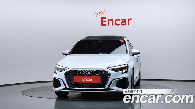 Audi A3 40 TFSI Premium - фото 2