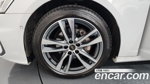 Audi A6 C8 40 TDI Quattro Premium - фото 4