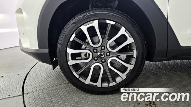 SsangYong Torres Gasoline 1.5 2WD T7 - фото 4
